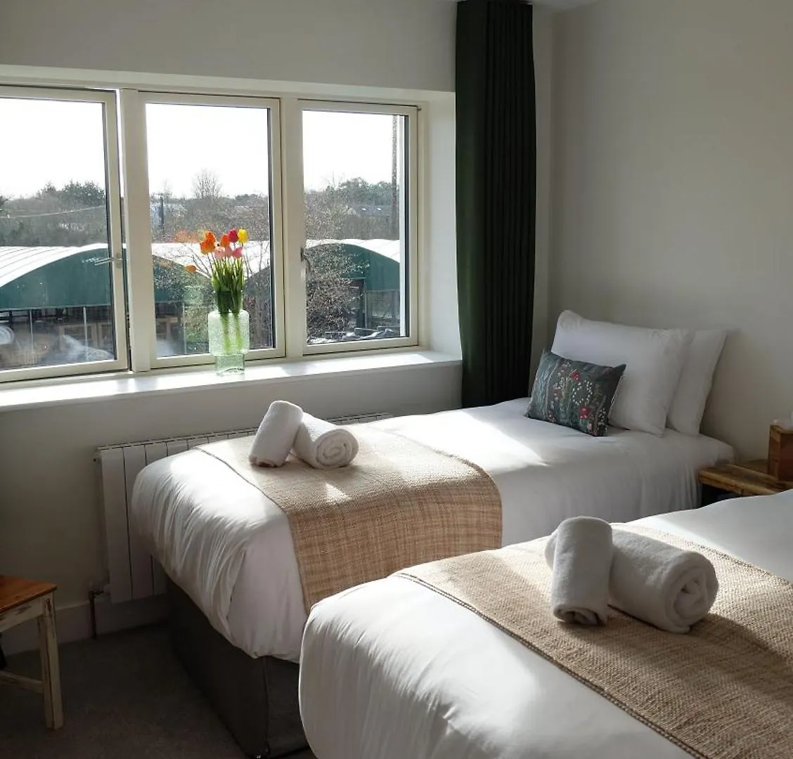 Hidden Acres Hotel Malahide Guest house