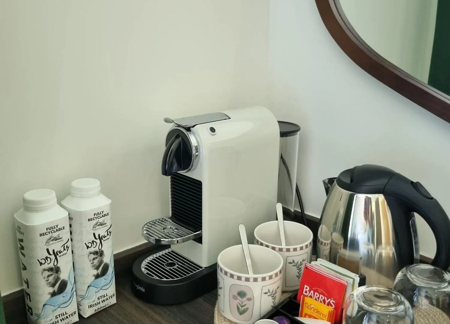 Hidden Acres Hotel Malahide Guest house